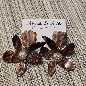 Anna & Ava Marbled Brown Floral Statement Earrings